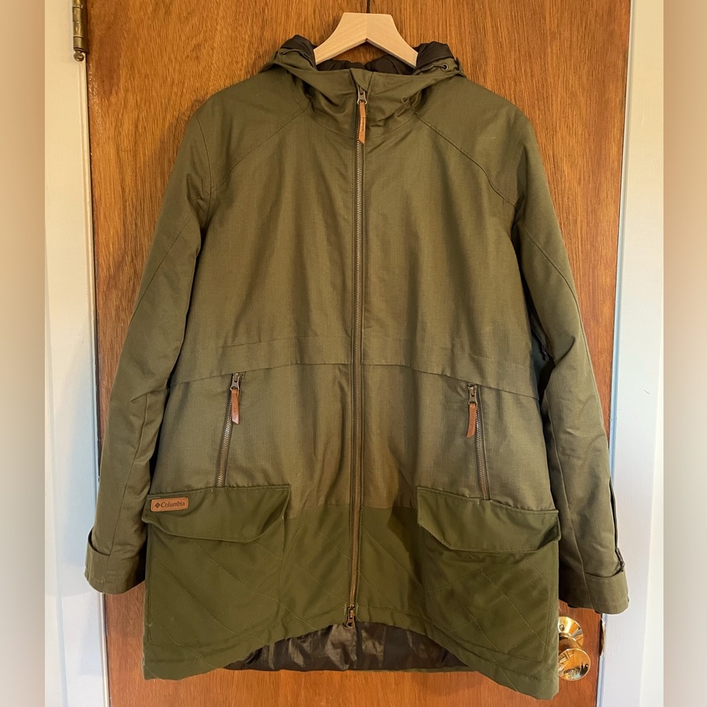 Columbia Rain Jacket, Size XL, army green